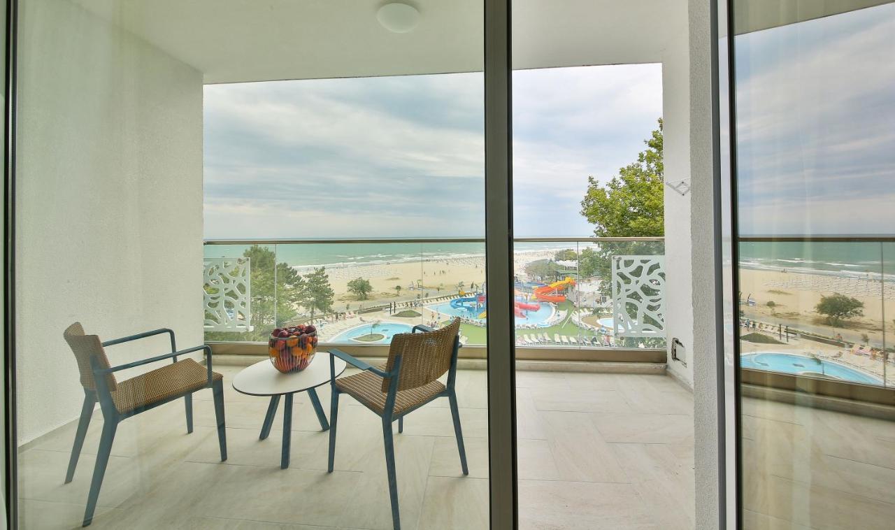 Maritim Hotel Paradise Blue Albena Exterior foto
