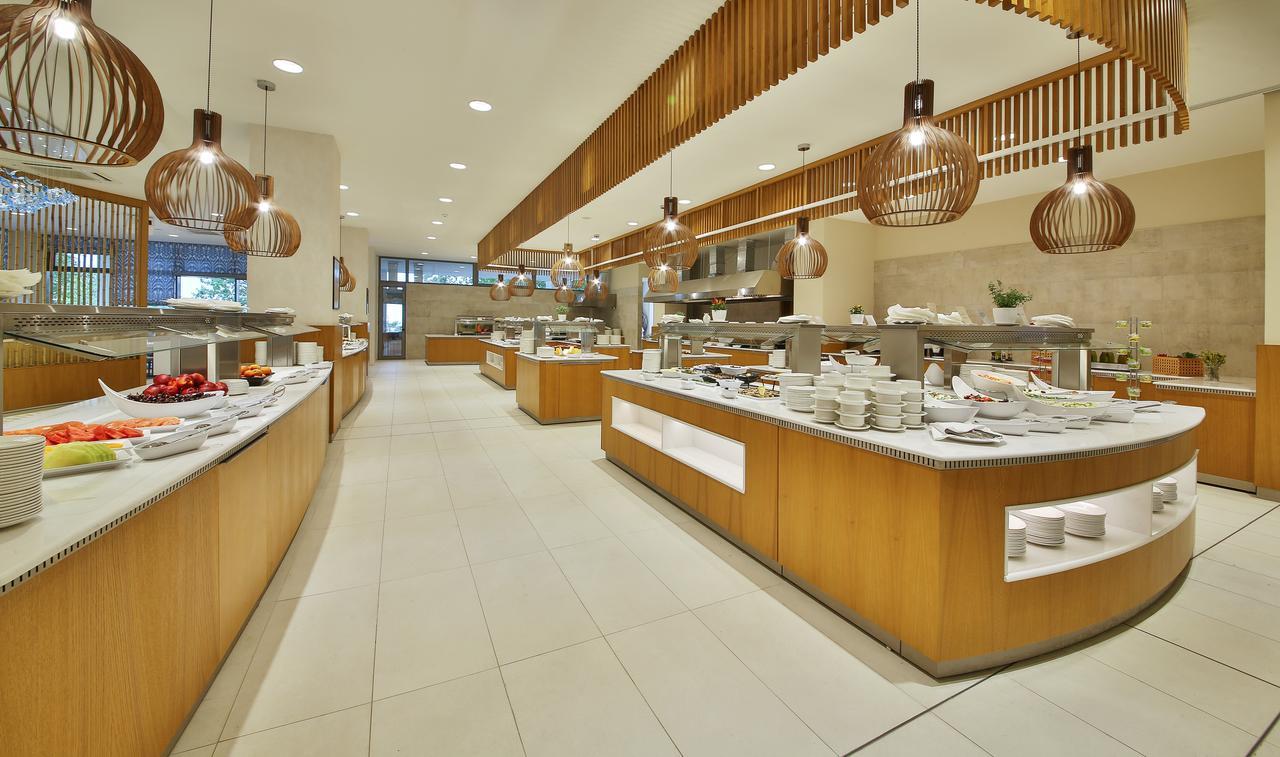 Maritim Hotel Paradise Blue Albena Exterior foto